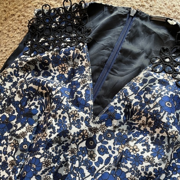 ELIE Tahari dress size 10 - Picture 9 of 10